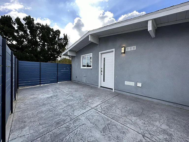9551 Cordero Ave — Photo 2