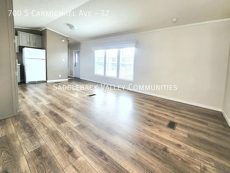 700 S Carmichael Ave #37 — Photo 3