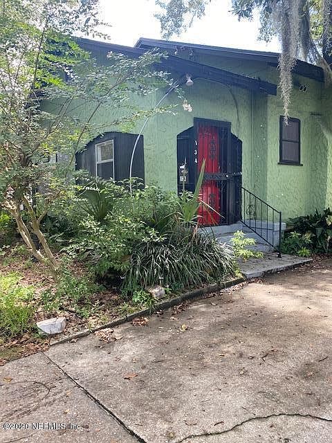 2nd image of 134 W 23rd St