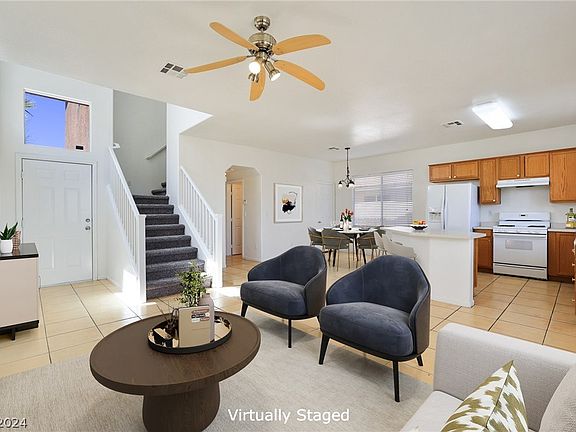 2nd image of 7054 Pacific Coast St