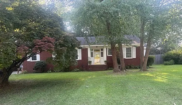 1302 E Wright Rd — Photo 1