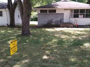 1718 Harvest Ave, Cahokia, IL 62206