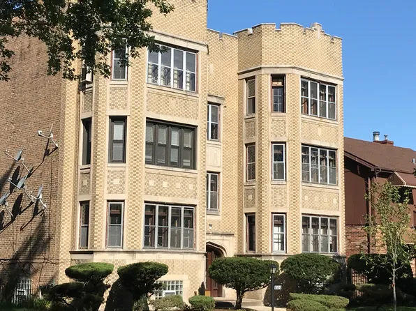 8232 S Michigan Ave #5, Chicago, IL 60619