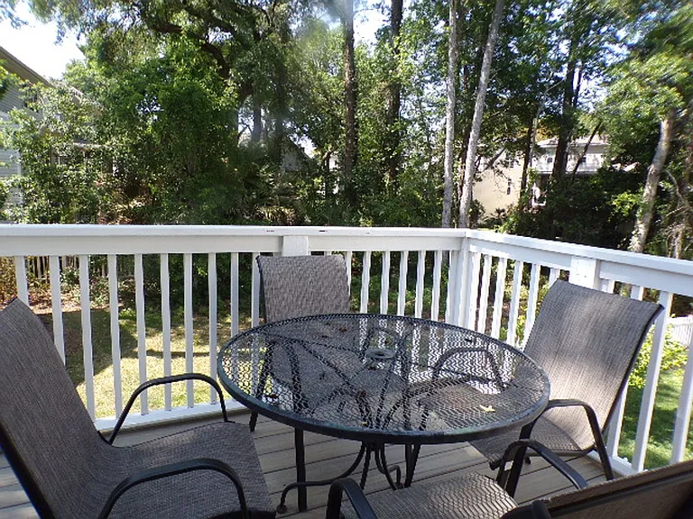 10 Cobblestone Ct — Photo 14