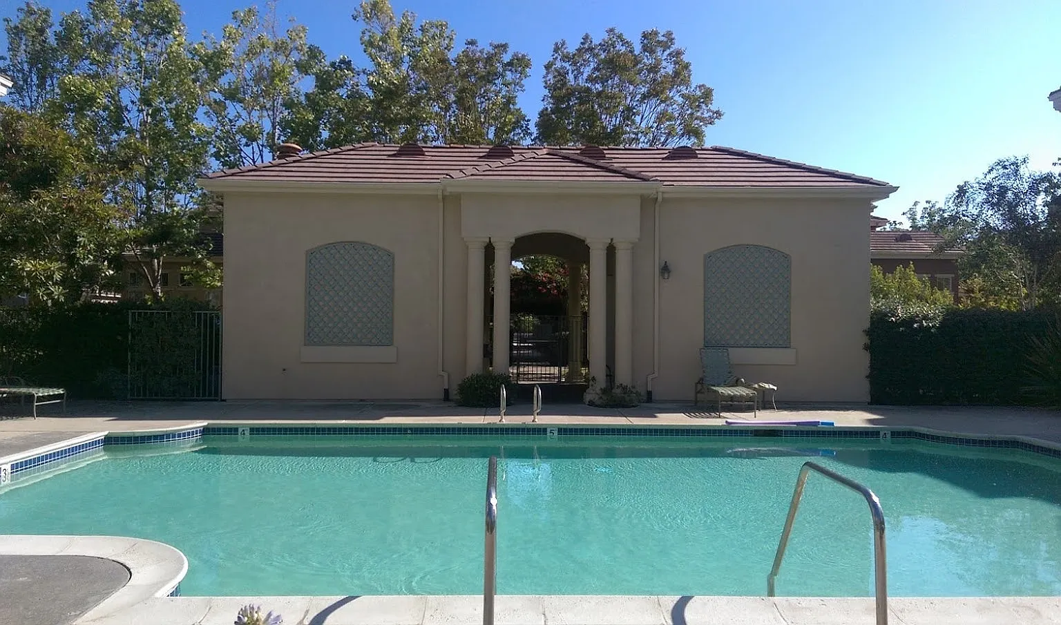 Huntington Ct, Mountain View — Photo 1