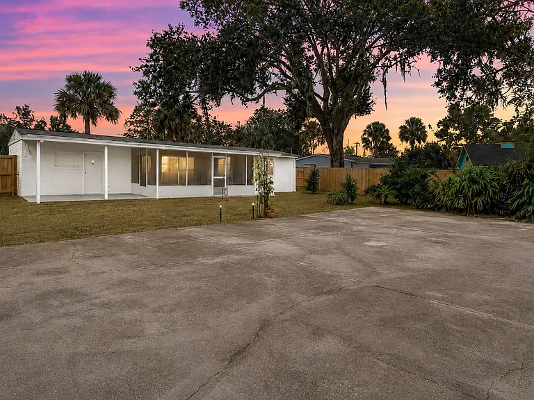 1032 Ibis Rd — Photo 13