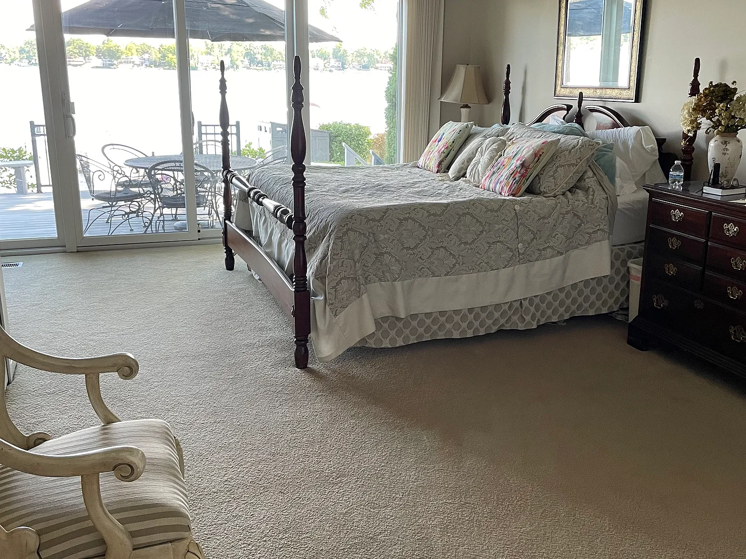 2 bed, 2100 sqft, $2,500 — Photo 2