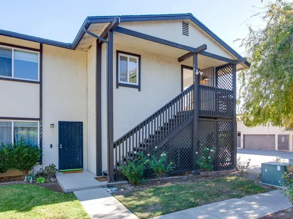 10123 Carefree Dr, Santee, CA 92071