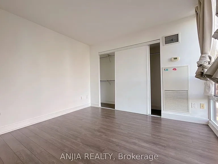 23 Sheppard Ave E #605 — Photo 5