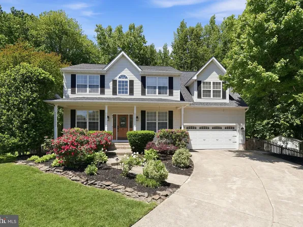12 Pin Oak Ct, Stafford, VA 22554