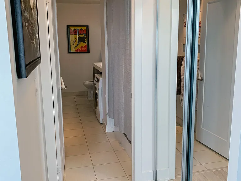 318 Richmond St W #2511 — Photo 15