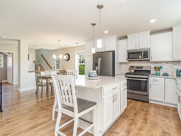 13946 Lupine Trl NE — Photo 5