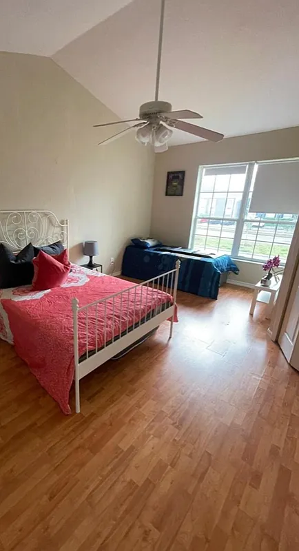 Town House 2/2.5 Furnished. — Photo 3