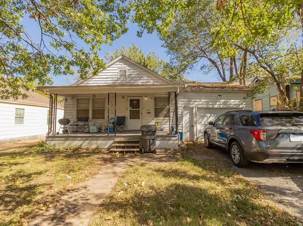 1844 S Water St, Wichita, KS 67213