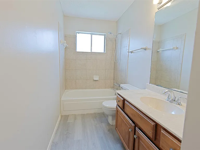 21310 Park Run Dr — Photo 9