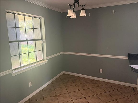 3rd image of 9968 Downing St