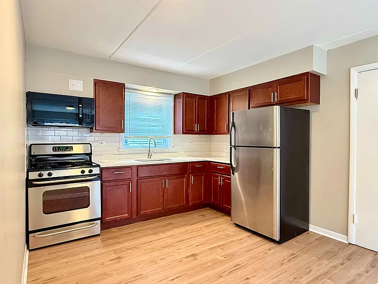 419 Westmore Meyers Rd #4 — Photo 7