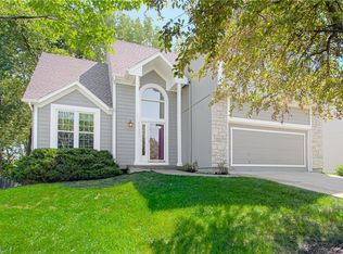 14565 S Summit St, Olathe, KS 66062