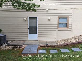 129 Timber View Ct, Lawrenceville, GA 30043