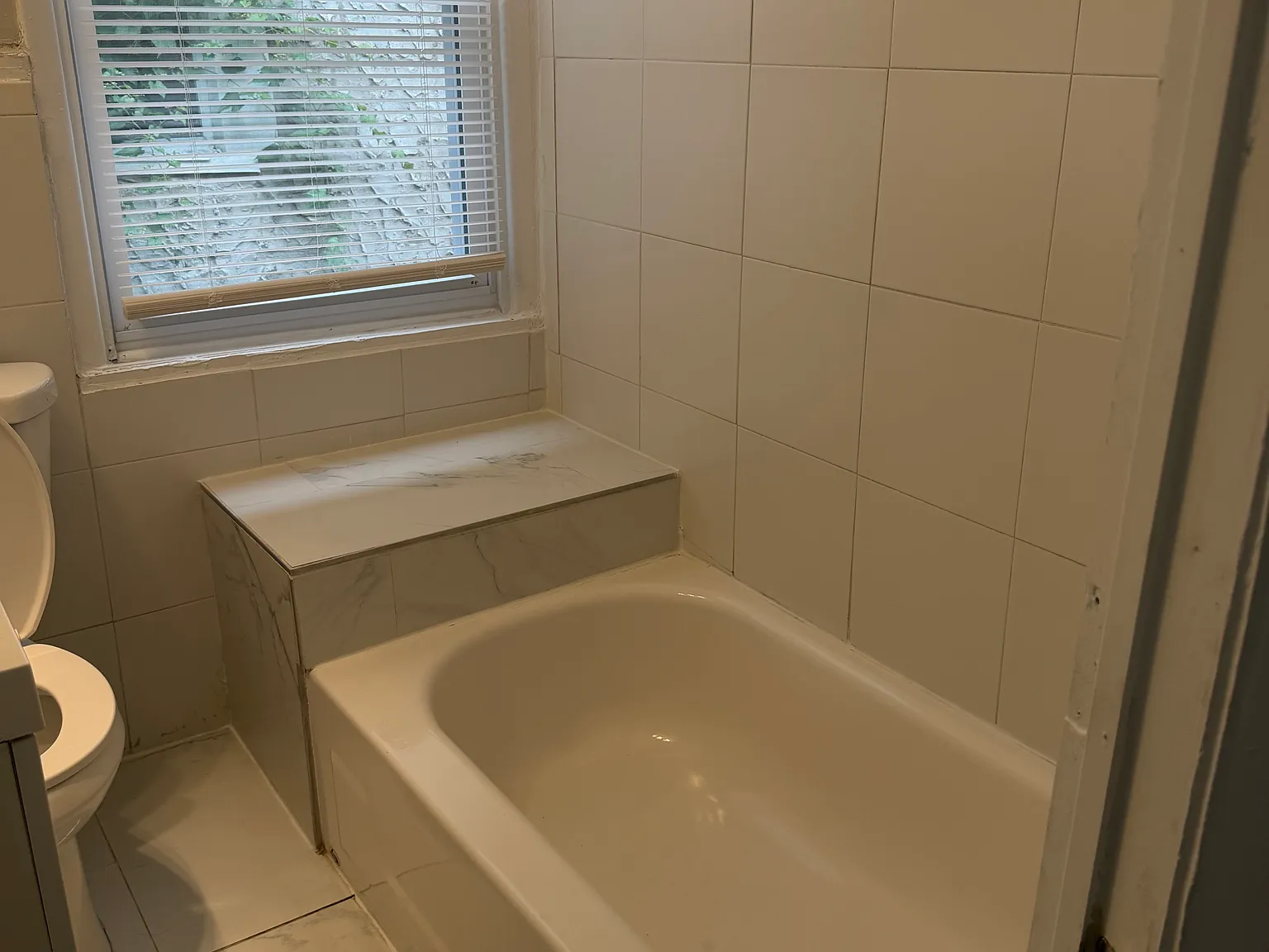 3 bed, 892 sqft, $1,500 — Photo 4