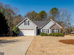 5534 Amber Cove Way, Flowery Branch, GA 30542