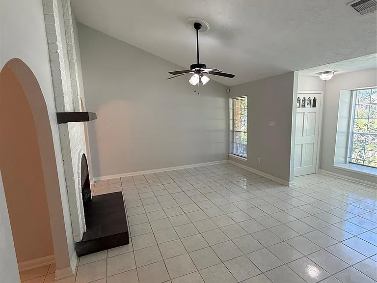 9503 Homeland Dr — Photo 15