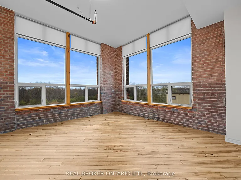 150 Mill St #113 — Photo 6