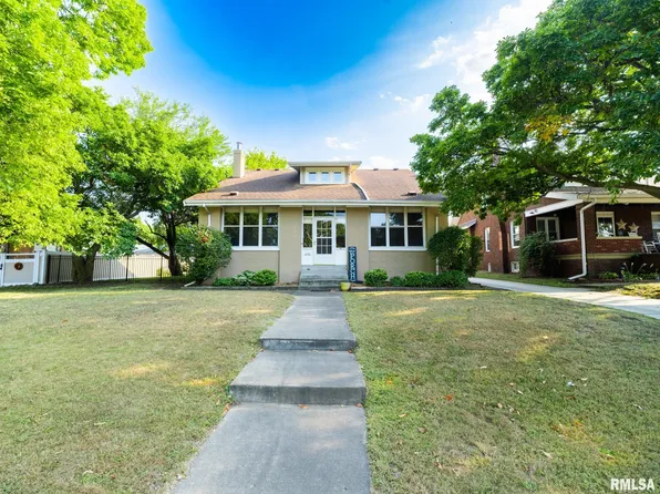 1436 Park Ave, Pekin, IL 61554