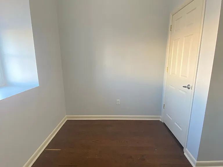4724 Chestnut St #1A — Photo 5