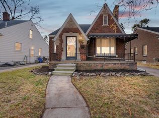 8060 Edward Ave, Center Line, MI 48015