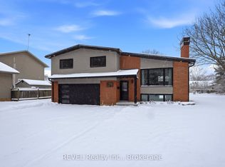 1097 Pelham St, Pelham, ON L3C 3E4