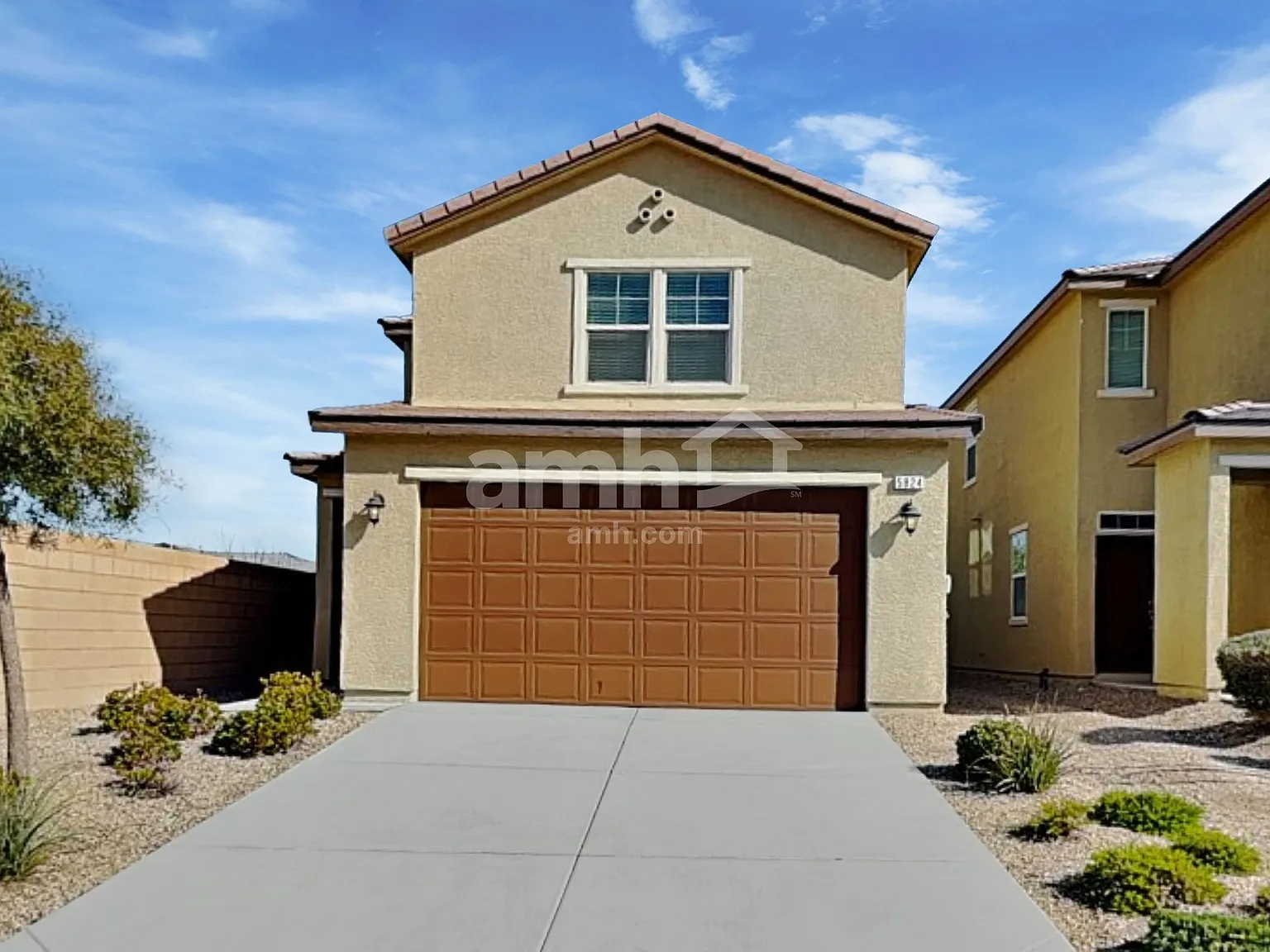 3 bed, 2.5 bath, 1806 sqft, $2,450 — Photo 1