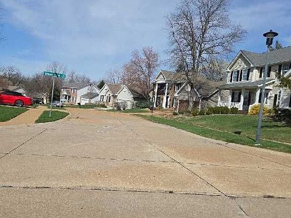 4th image of 175 Beacon Point Ln