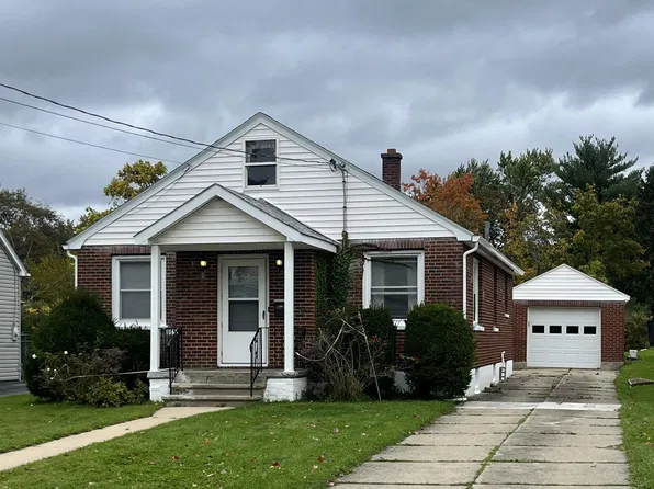 1063 Raymond Street, Schenectady, NY 12308