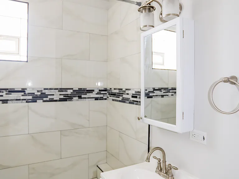 3022 N Cicero Ave #1N — Photo 5