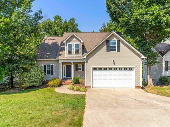 69 Millwood Dr, Clayton, NC 27527