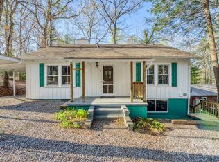 11 Bowers Rd, Black Mountain, NC 28711