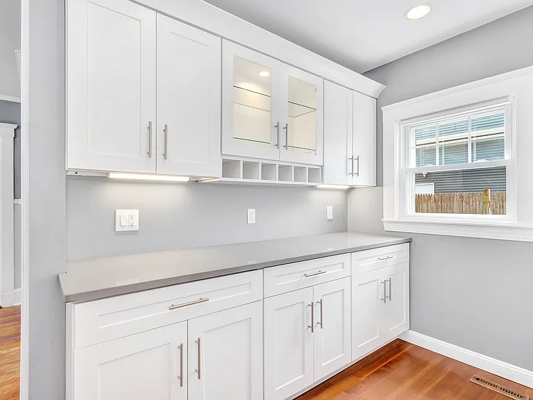 36 Marshall St #1 — Photo 4