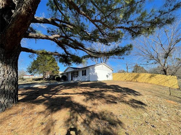 404 C St, Seminole, OK 74868