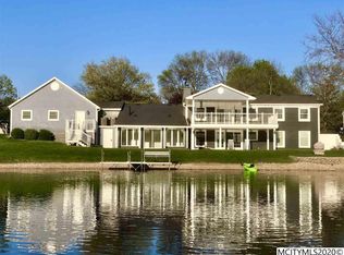 48 Lakeview Dr, Mason City, IA 50401