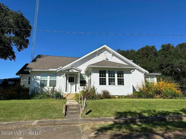 56 Kaiser Lake Rd, Natchez, MS 39120