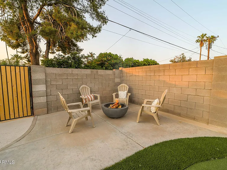 1224 E Alameda Dr — Photo 17