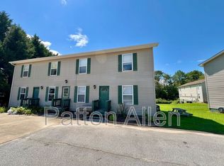 3 Wesley Branch Rd APT B, Asheville, NC 28806