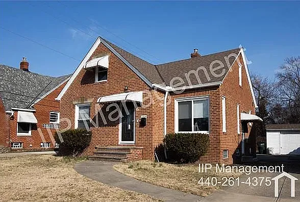 11915 E Granger Rd — Photo 2