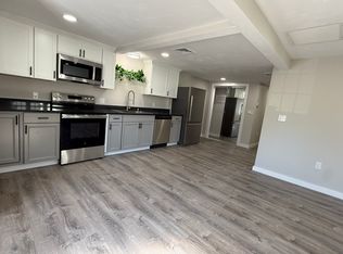 131 Bay St FLOOR 2, Taunton, MA 02780