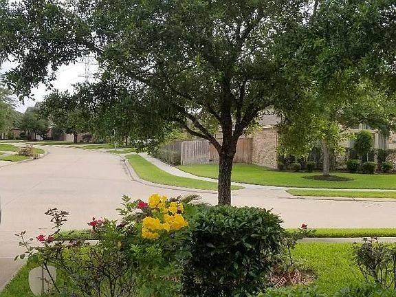 4th image of 13705 Rainwater Dr