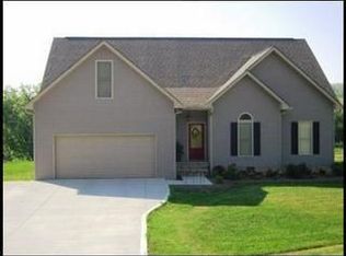 940 Trinity View Cir, Seymour, TN 37865