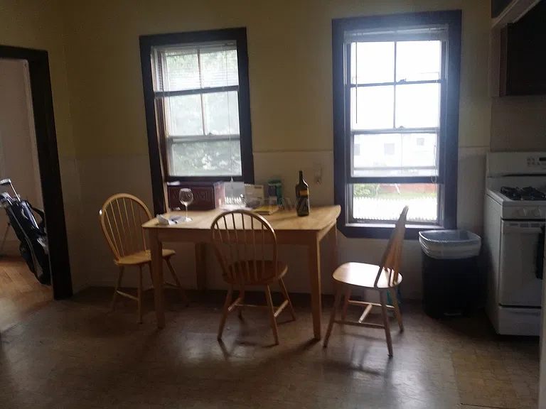 27 Warner St #1 — Photo 7