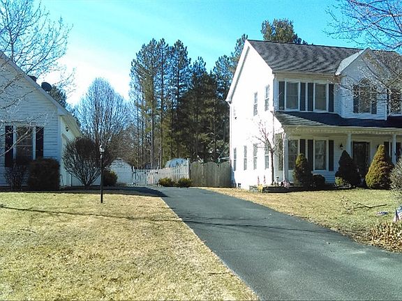 2nd image of 50 Spruce St