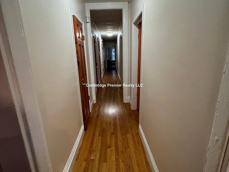 279 Pearl St #3 — Photo 15